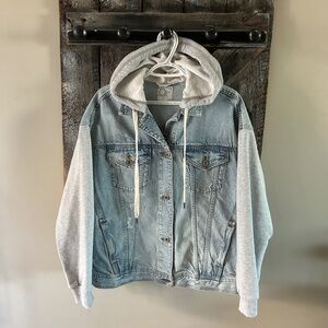 Women's Aerie Factory Distressed Denim Jean Jacket w/Sweatshirt Hood & Sleeves